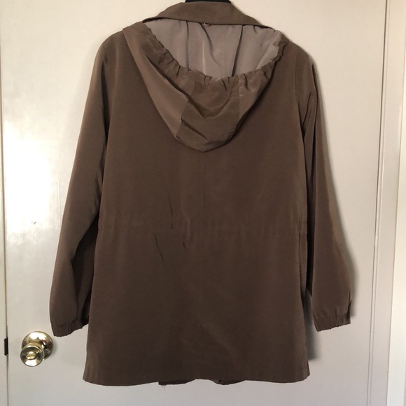 💦☔️Gallery All-weather coat! removable lining & hood! light brown! PreLoved! S/M - Picture 2 of 16